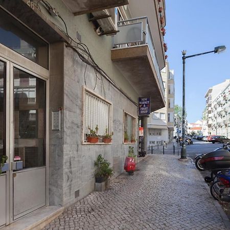 Flh Marques Pombal Flat With Balcony Apartment Lisbon Bagian luar foto