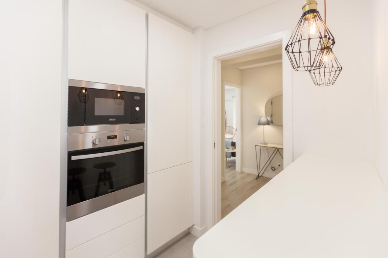 Flh Marques Pombal Flat With Balcony Apartment Lisbon Bagian luar foto