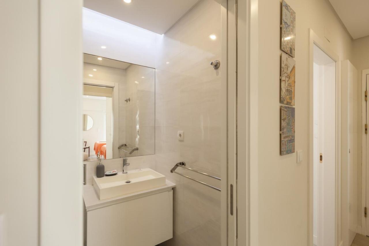 Flh Marques Pombal Flat With Balcony Apartment Lisbon Bagian luar foto